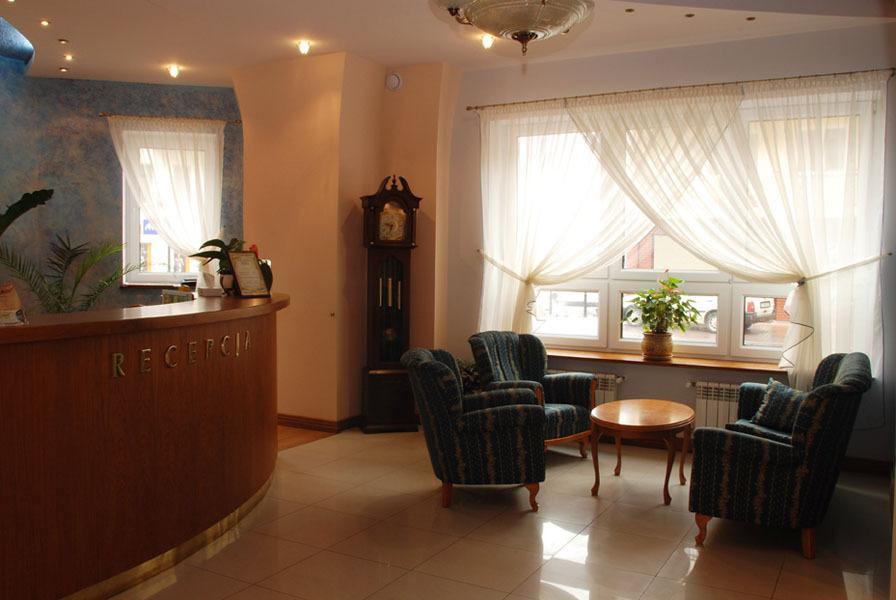 Secession Hotel Leczna المظهر الخارجي الصورة