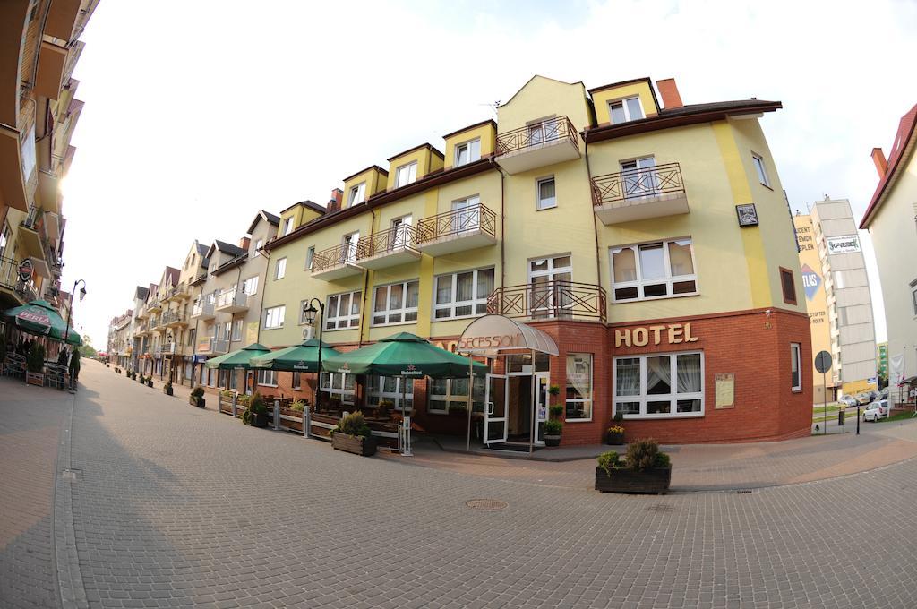 Secession Hotel Leczna المظهر الخارجي الصورة