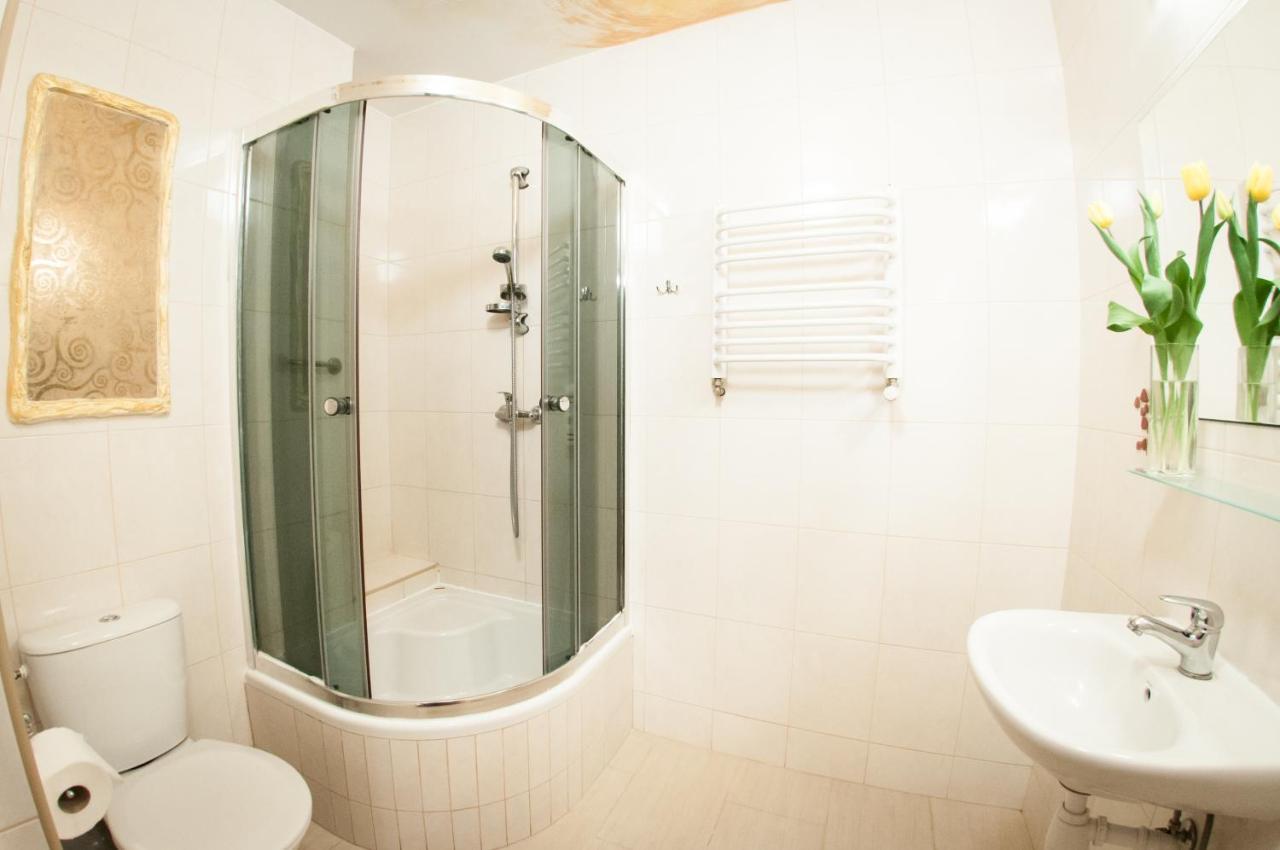 Secession Hotel Leczna المظهر الخارجي الصورة