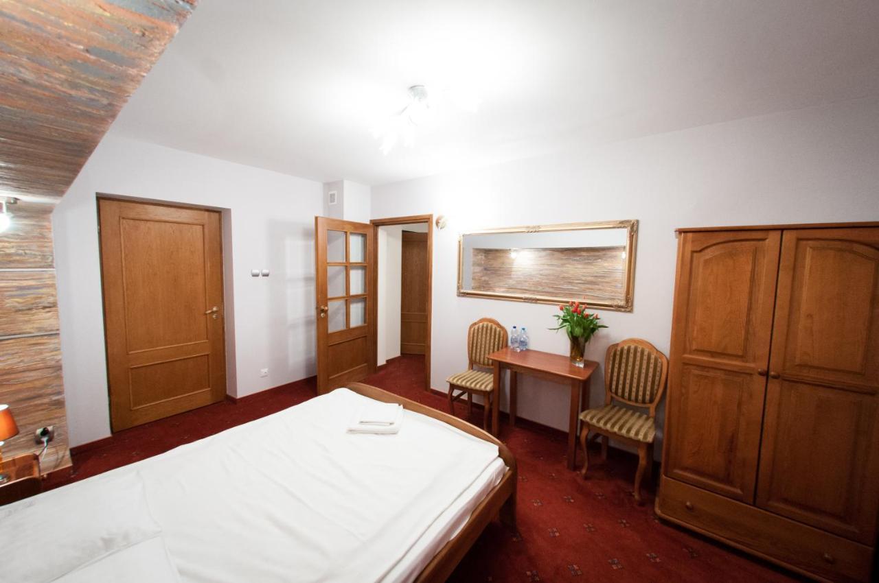 Secession Hotel Leczna المظهر الخارجي الصورة