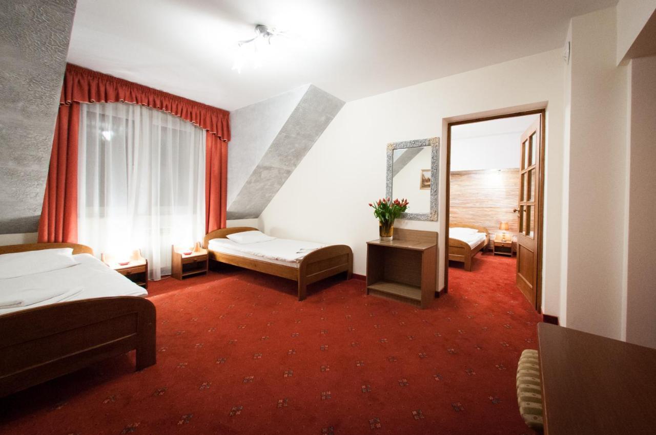 Secession Hotel Leczna المظهر الخارجي الصورة